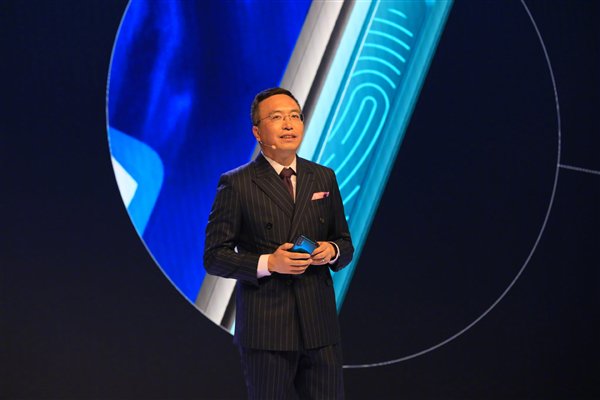 荣耀CEO赵明离职，李健接任：区块链视角下的企业变革